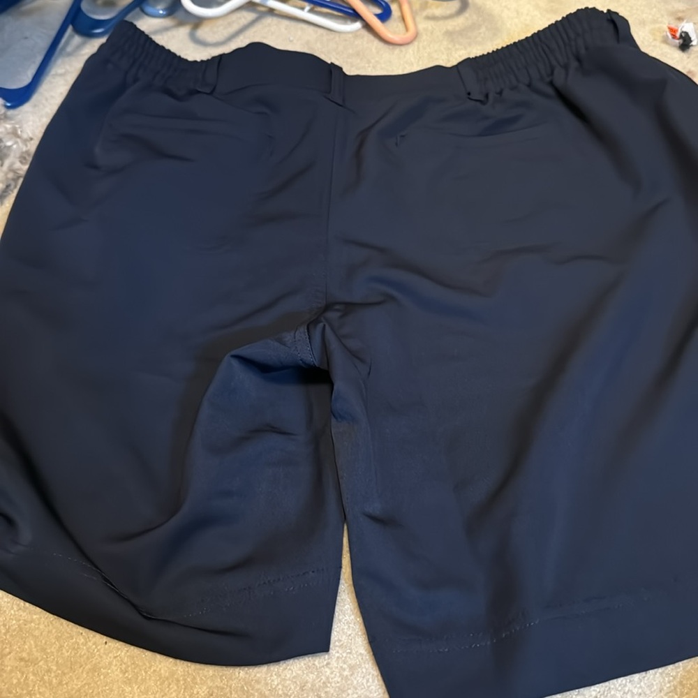 32 degrees Navy Blue shorts size Large - Picture 3 of 3